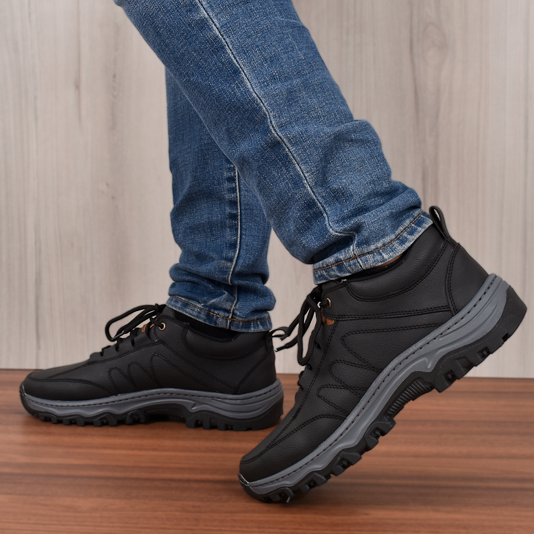 gid://shopify/MediaImage/24532696203358
